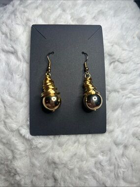 Elegant Gold Drop Spiral Ball Earrings - Women Jewelry